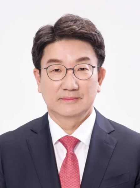 파일:국회의원 권성동.jpg